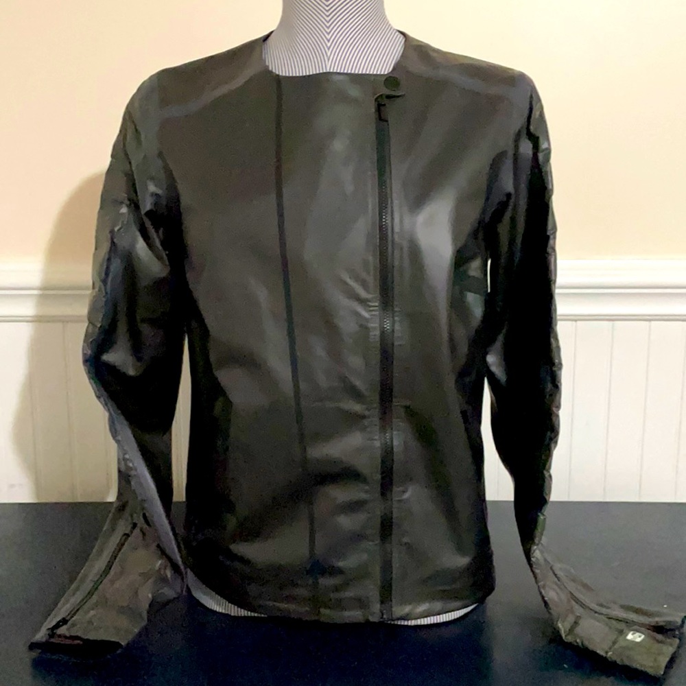 Columbia Jacket Sz Medium